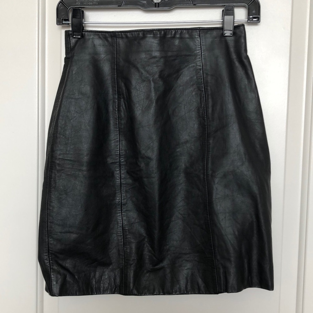 90s VINTAGE GENUINE LEATHER SKIRT